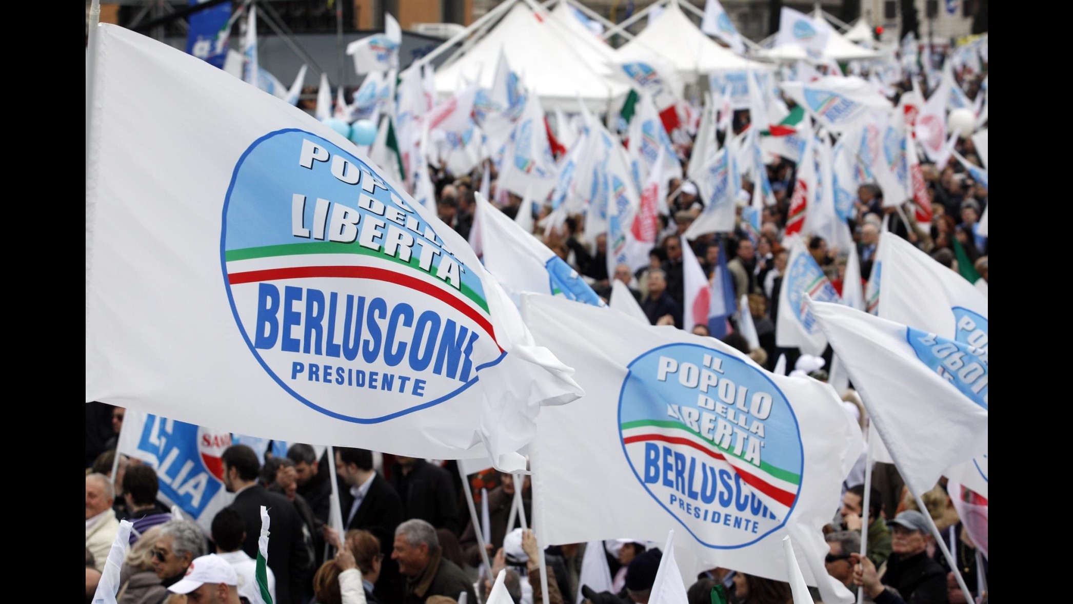Mediaset, ministri Pdl: Decisione incredibile, subito da Berlusconi
