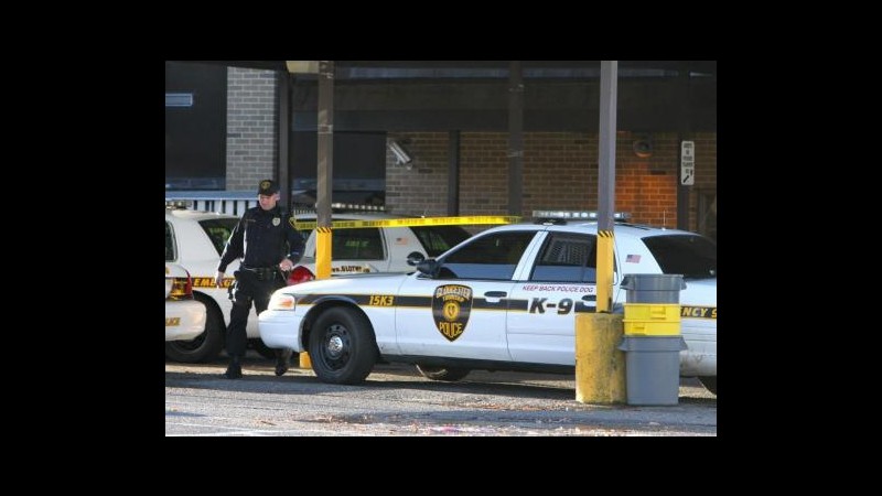 Usa, sparatoria in centro medico in Stato di Washington: uomo uccide moglie e si toglie la vita