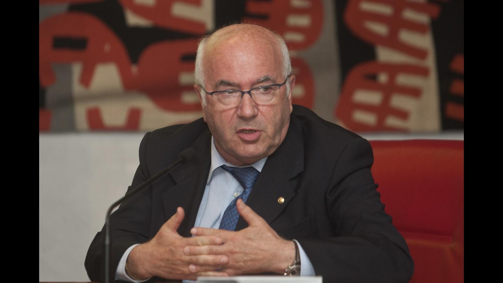 Presidenza Figc, Lega Dilettanti chiede a Tavecchio di candidarsi