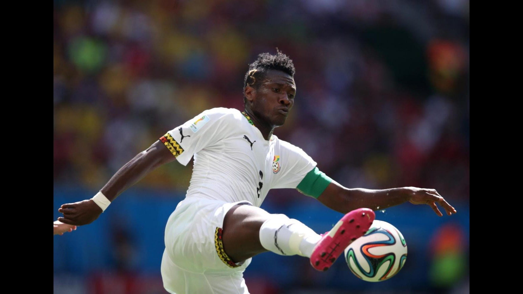 Ghana: Gyan soccorre ragazza al lago, ha rischiato annegamento