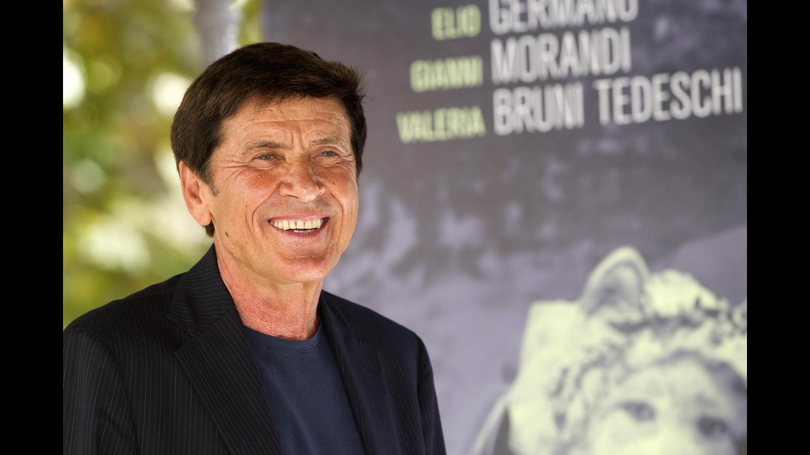 Bologna, Gianni Morandi diventa finanziere onorario