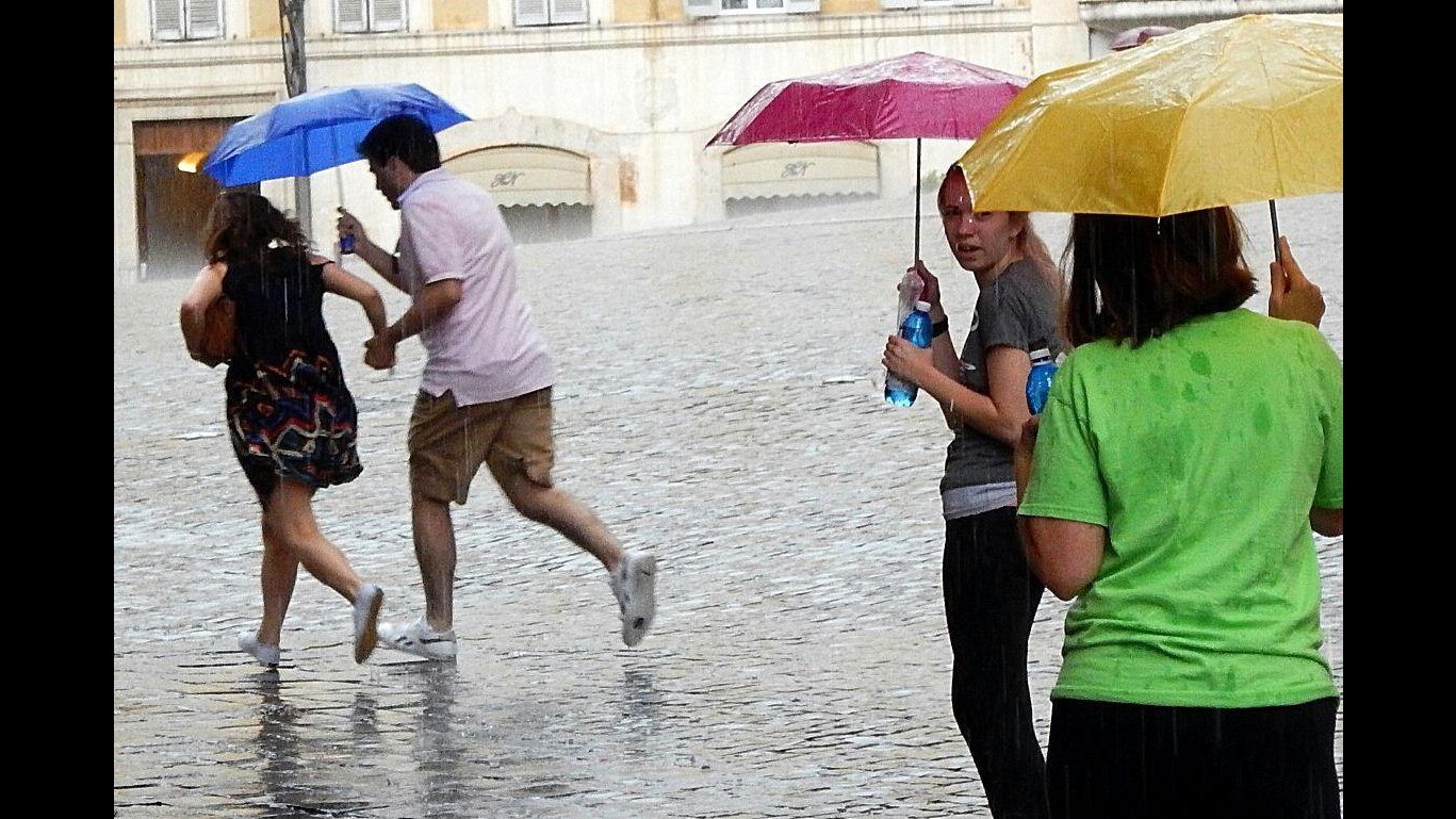 Arriva la decima perturbazione di luglio: migliora da giovedì