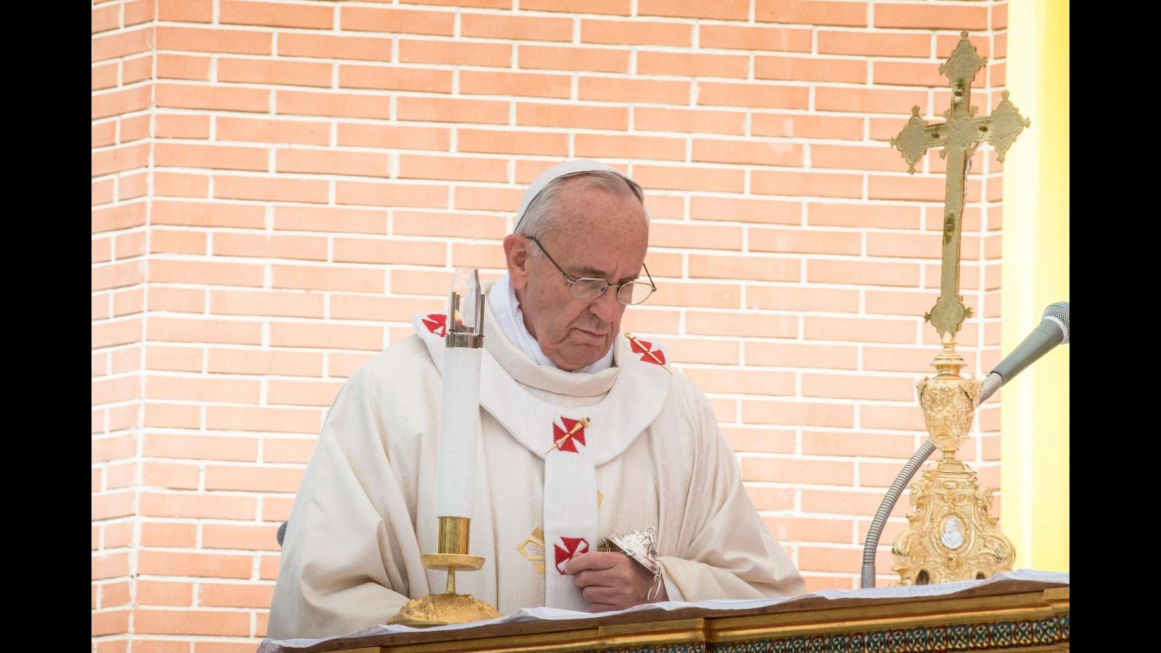 Il Papa telefona al patriarca Sako: Vicinanza a cristiani Iraq