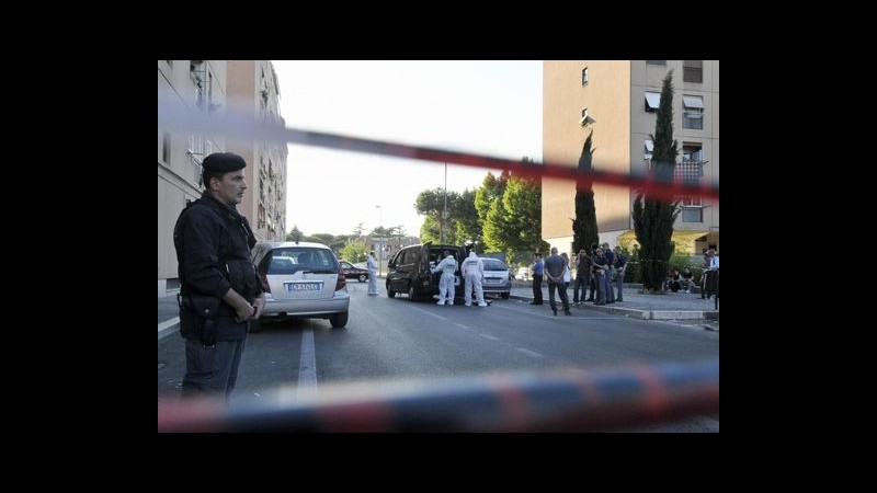 Roma, sparatoria in strada: 1 morto e 1 ferito, assalto a 118