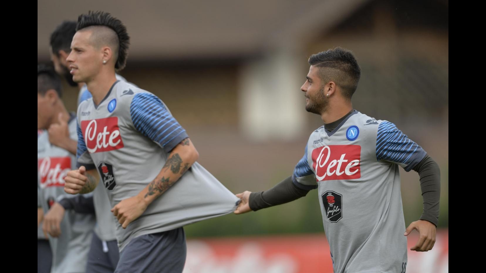 Napoli, Insigne fa pace con i tifosi: Mio silenzio dovuto alla morte di Ciro Esposito