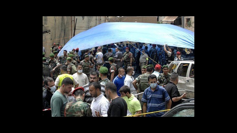 Torna il terrore a Beirut.  Autobomba in roccaforte Hezbollah: feriti
