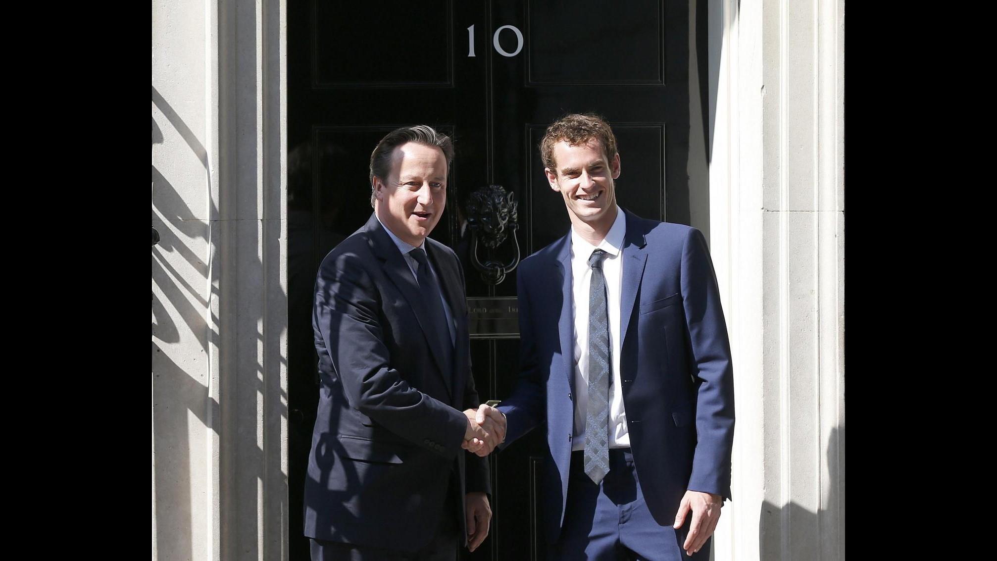 Wimbledon, il giorno dopo di Murray: Non voglio più fermarmi. Visita al premier Cameron