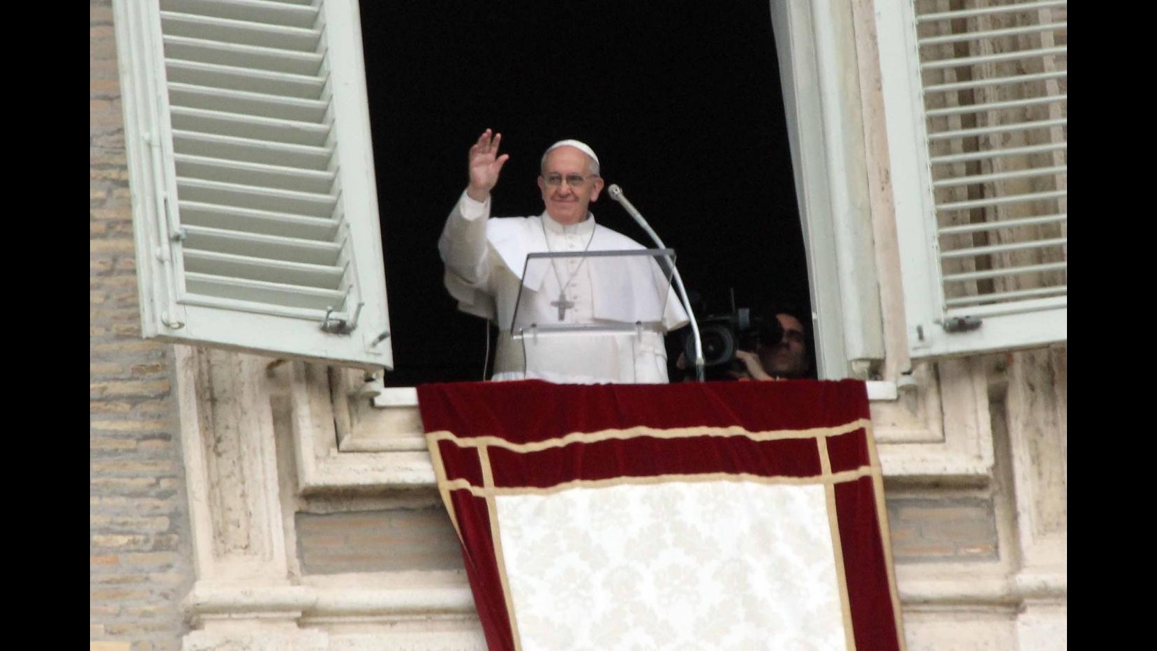 Papa: Non abbiate paura della gioia, portatela in periferie della vita