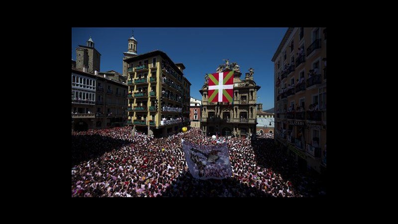 Spagna, al via festa San Firmino a Pamplona: 9 giorni di corse tori