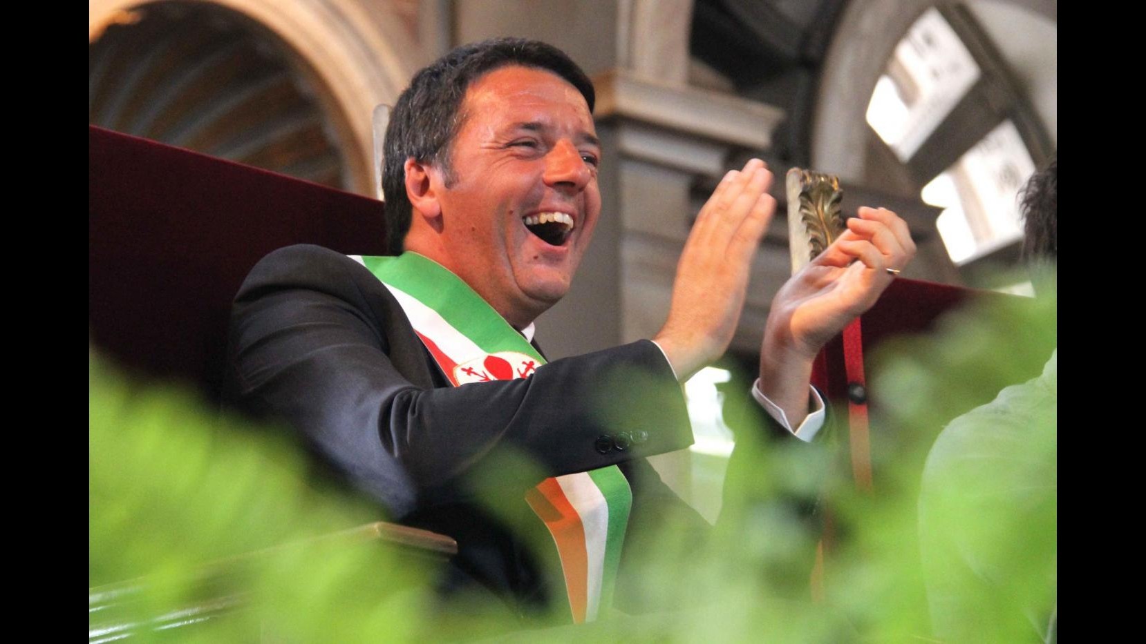 Renzi: Pd deve dare speranza. Governo? Viva Letta se fa bene