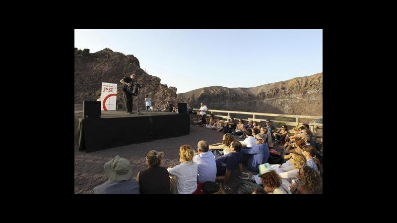 Jazz sul vulcano: la fisarmonica di Galliano sul cratere del Vesuvio