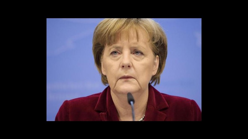 Crisi, Merkel: Non ci deve essere una generazione perduta
