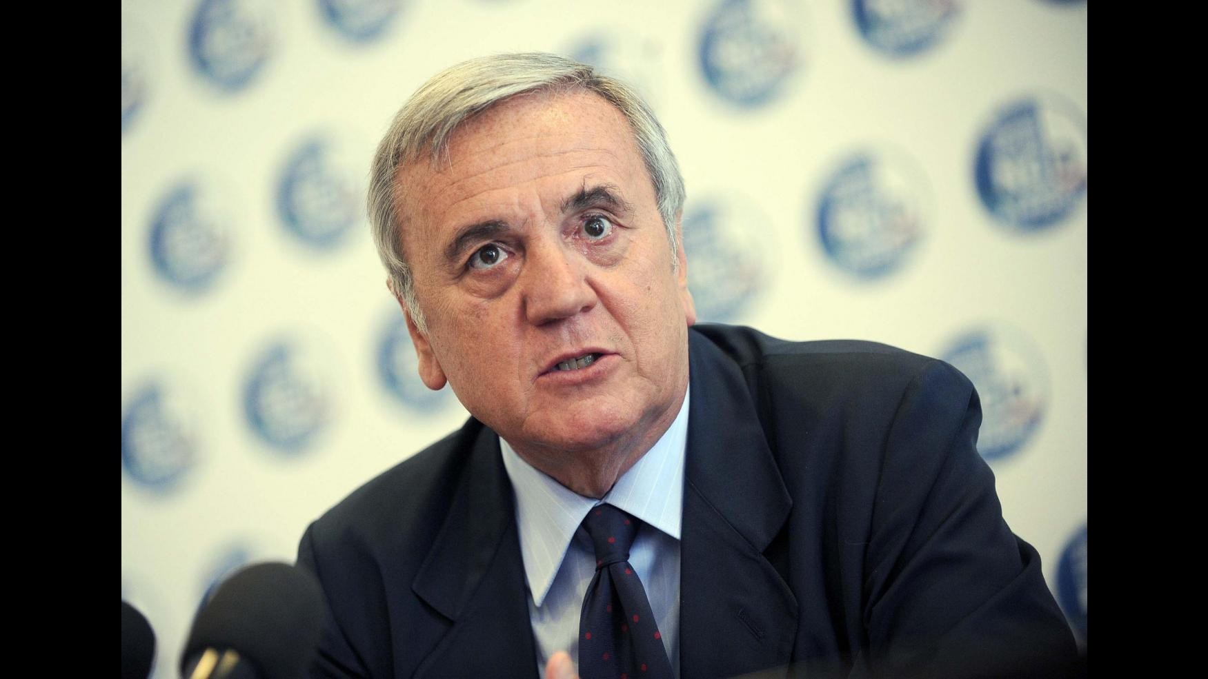 Lavoro, Sacconi (Ncd): Stop art.18, inibisce propensione ad assumere
