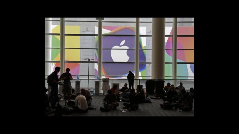 Apple verso orologio multimediale: chiede brevetto ‘iWatch’ in Giappone
