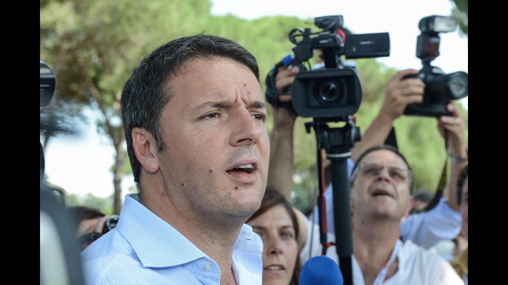 Renzi: Classe dirigente italiana non esiste, nascosta per 20 anni dietro limiti politica
