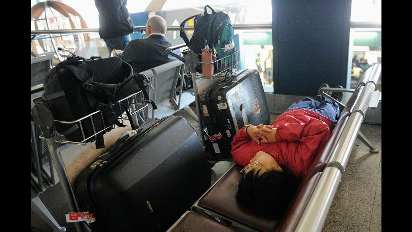 Brindisi, vacanza sfumata per 700 passeggeri: traghetto per la Grecia non parte