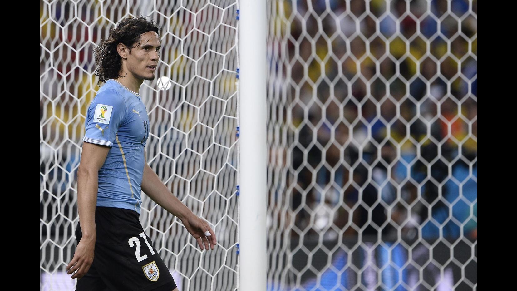 Lunedì Napoli ospita Psg in amichevole. Cavani: Felice di tornare