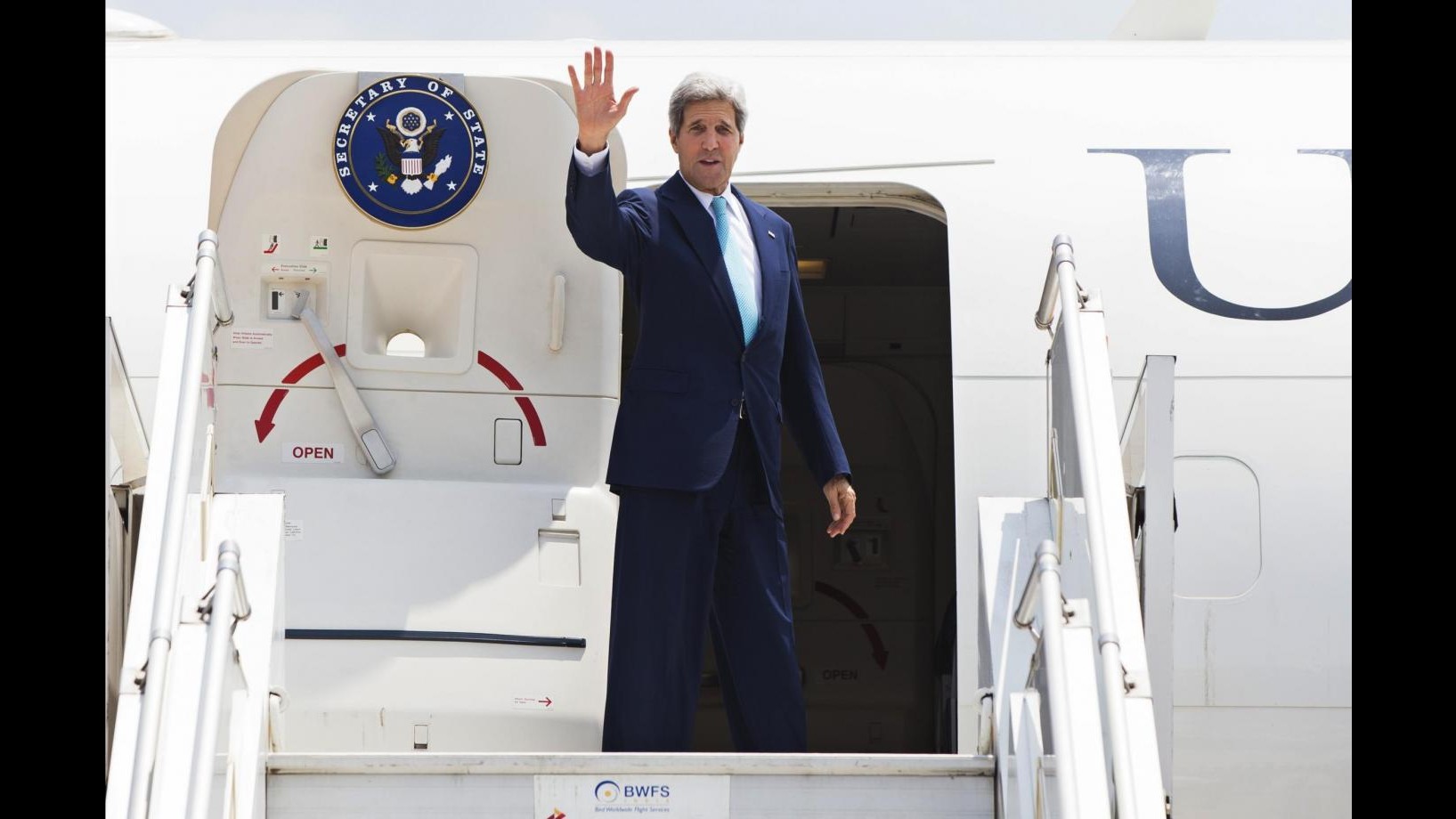 Birmania, Kerry: Riforme ed elezioni libere verso democrazia Paese