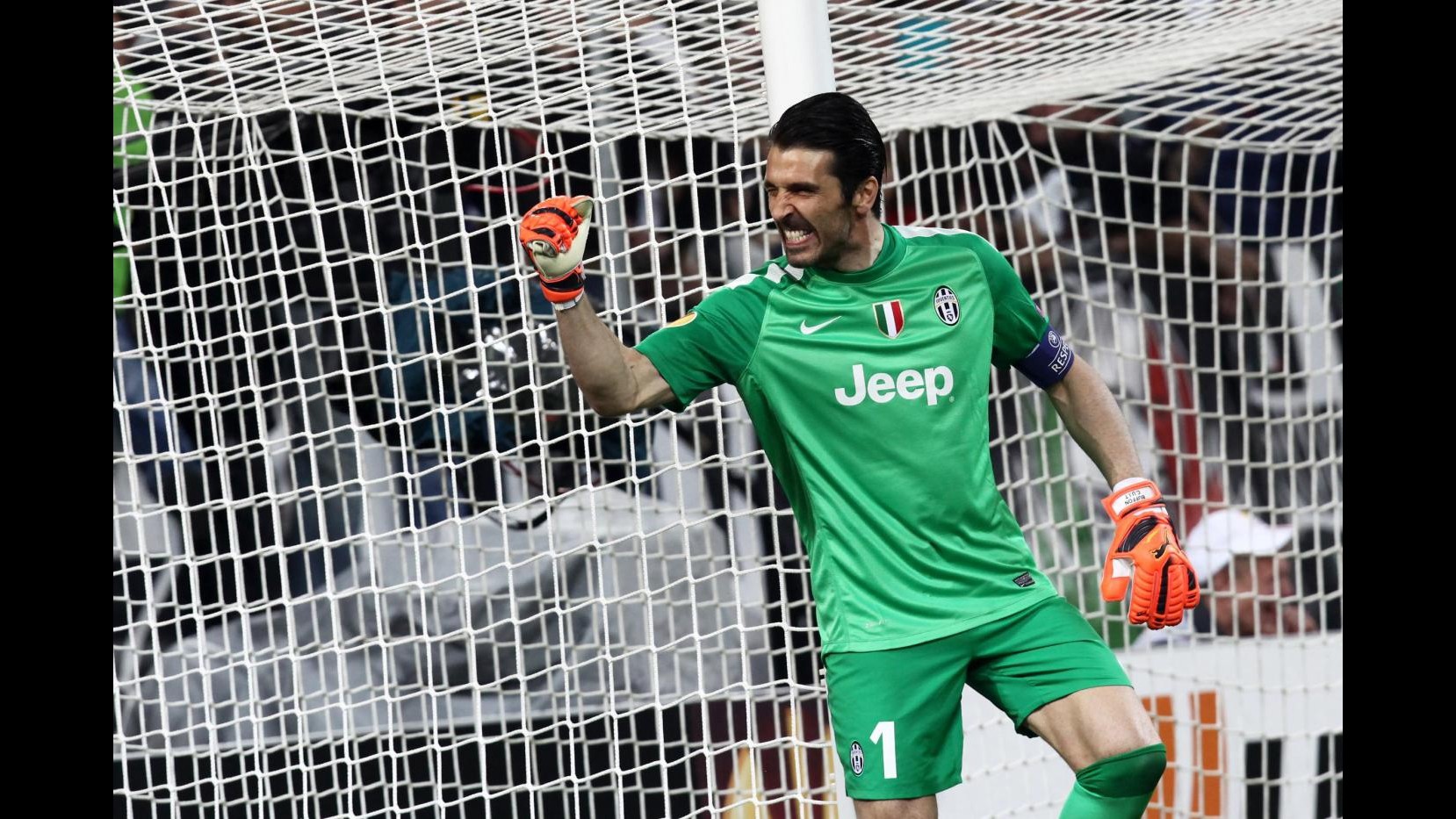 Buffon: Bello che Juventus e Del Piero si incontrino, ma spero non segni
