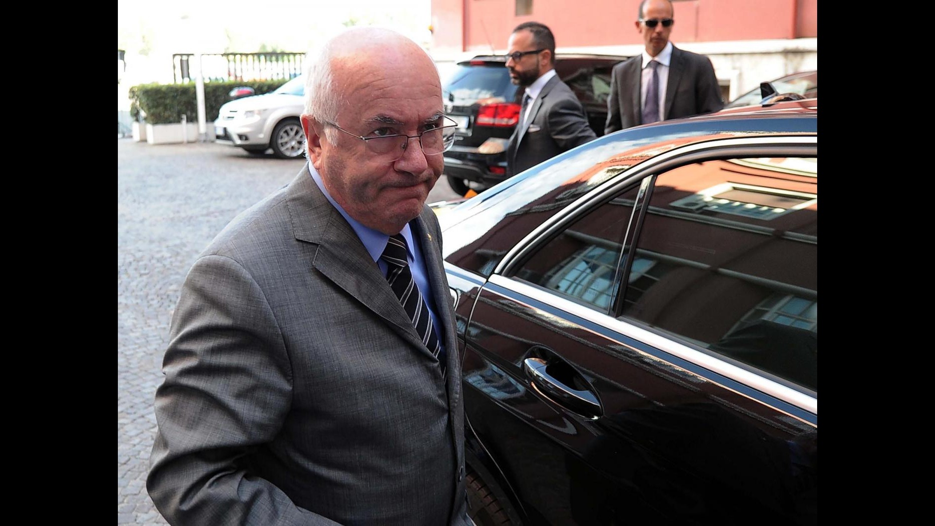 Futuro Figc, 9 club Serie A: Tavecchio e Albertini si ritirino, per riforme serve consenso largo