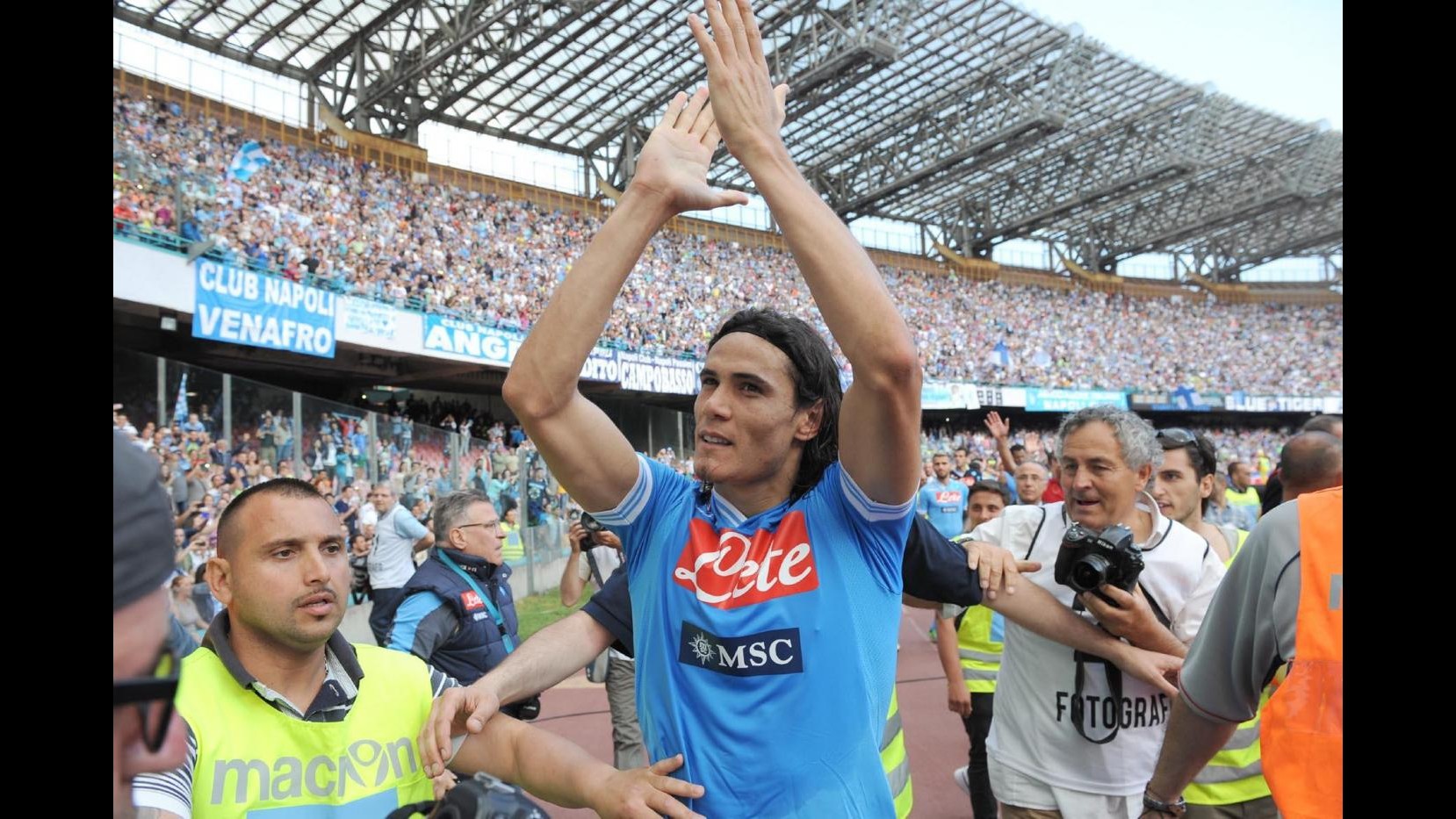 De Laurentiis: Cavani? Non servono faccia a faccia