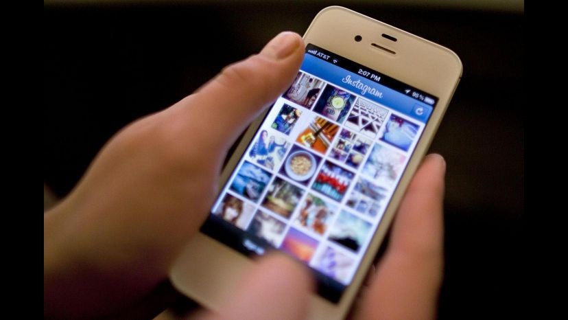 Chirurghi estetici contro Instagram: Alimenta ritocchi inutili
