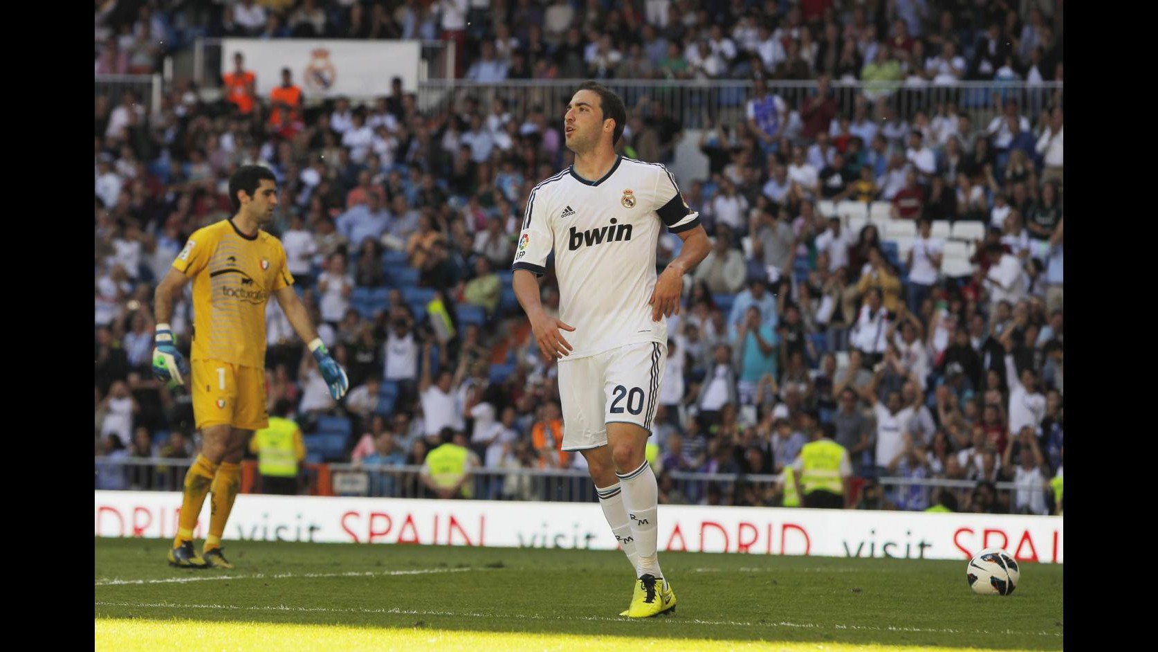 Dalla Spagna: Real-Napoli, accordo trovato per Higuain. Blancos su Suarez