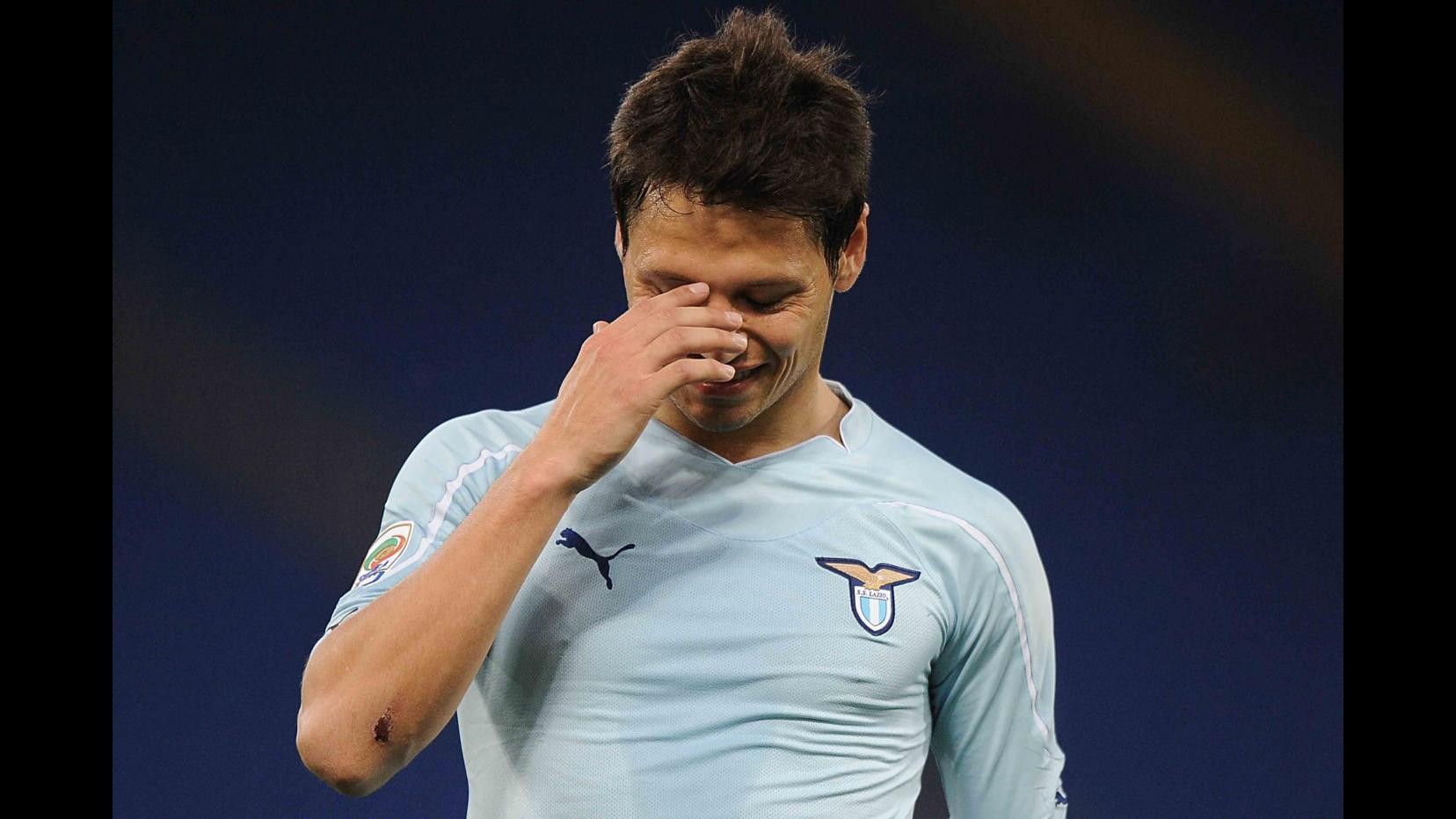 Respinto ricorso Zarate contro Lazio, non ci fu mobbing