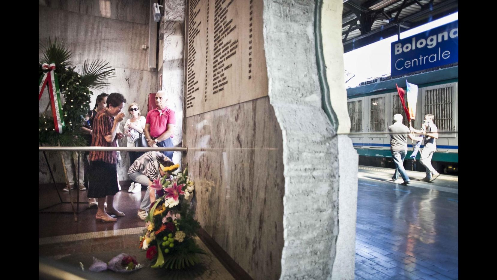 Bologna, commemorazione della strage senza incidenti