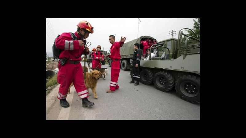 Cina, terremoto in Gansu: 75 vittime e 495 feriti