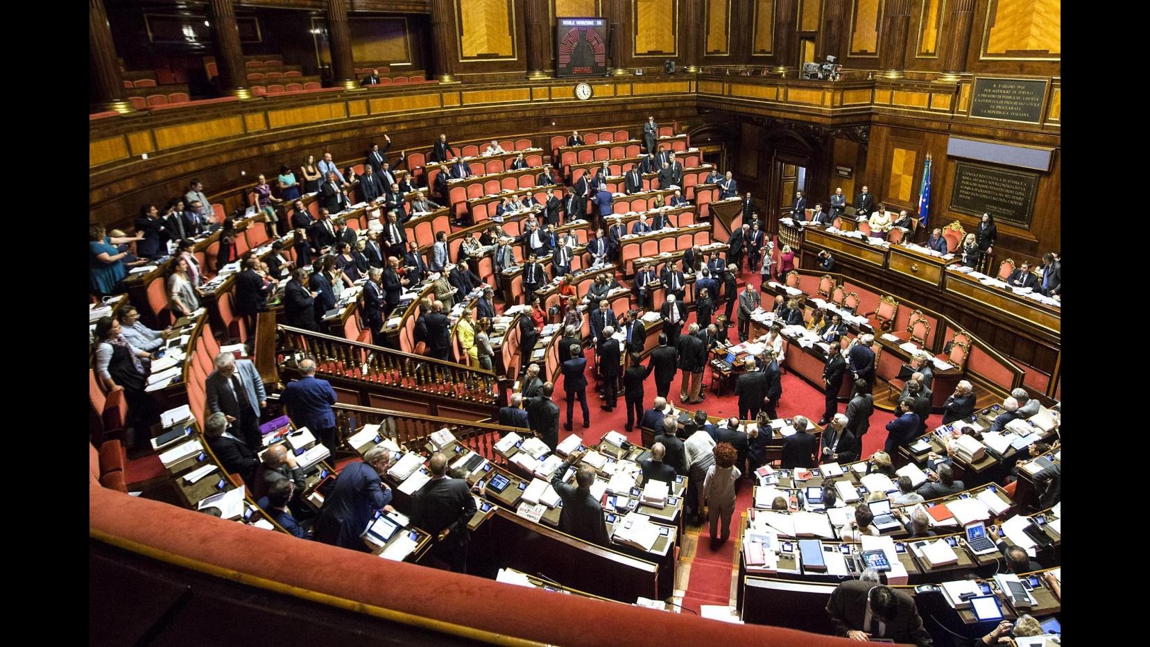 SCHEDA Riforme, con articolo 1 al ddl Boschi è la fine del bicameralismo perfetto