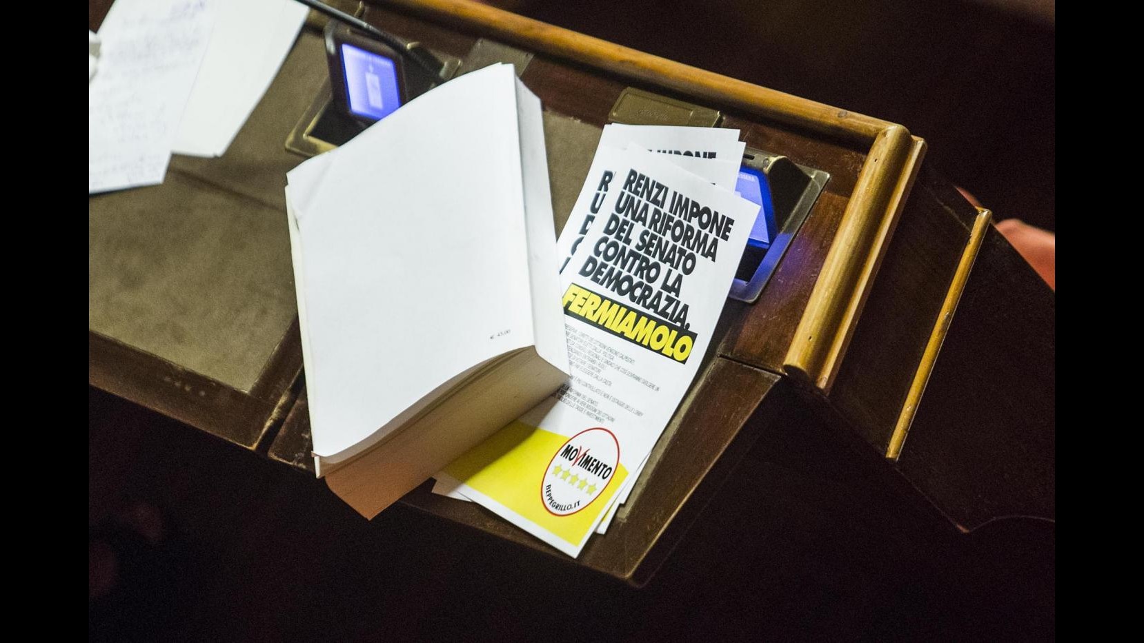 Riforme, M5S rientra in aula: Rispetto regolamento o di nuovo fuori