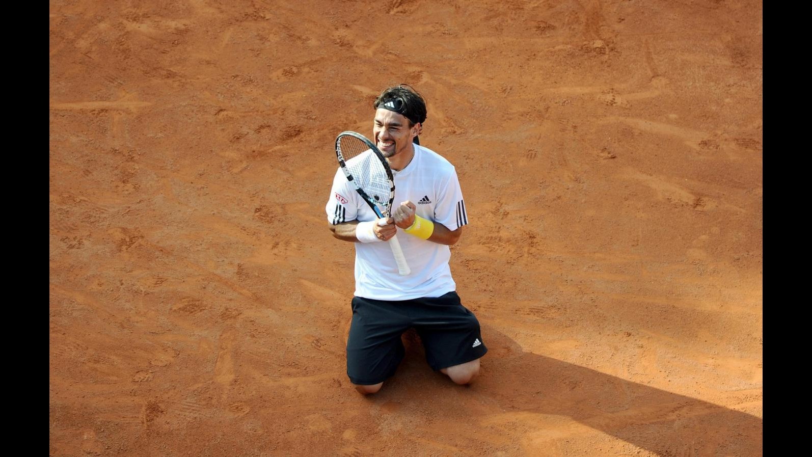 Super Fognini in finale ad Amburgo, Federer ko contro Delbonis. Eliminate Pennetta e Knapp
