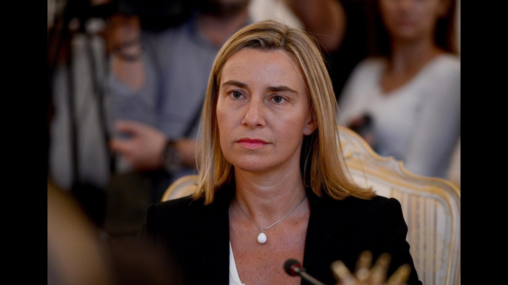 Mogherini: Unità di crisi pronta a rimpatrio italiani dalla Libia, sono 241