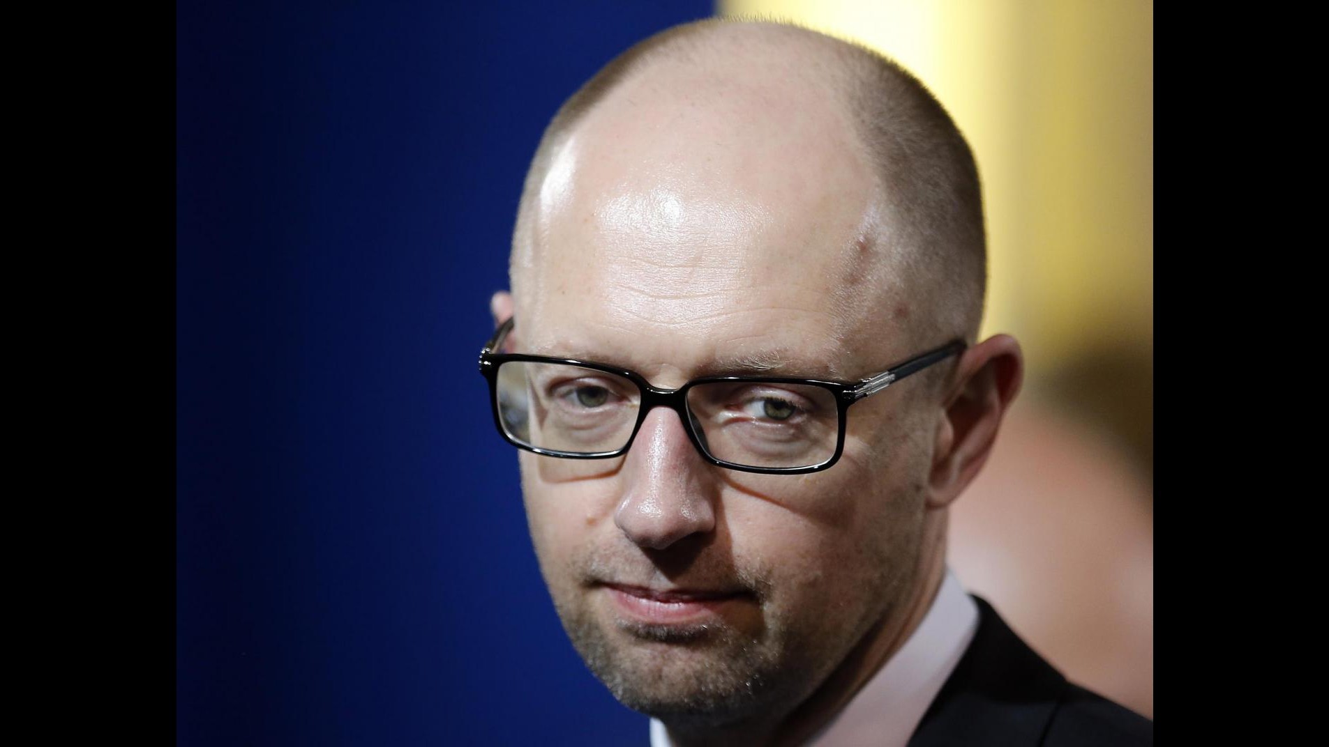 Ucraina, Parlamento respinge dimissioni del premier Yatsenyuk