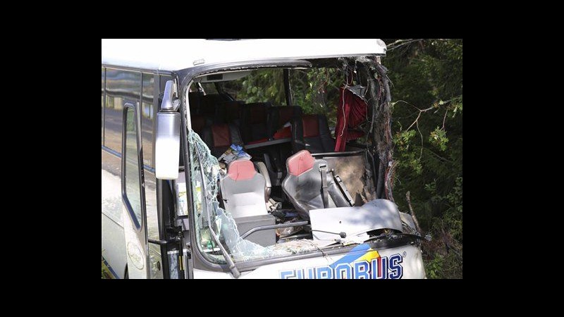 Norvegia, 4 morti in incidente autobus turistico nel centro del Paese