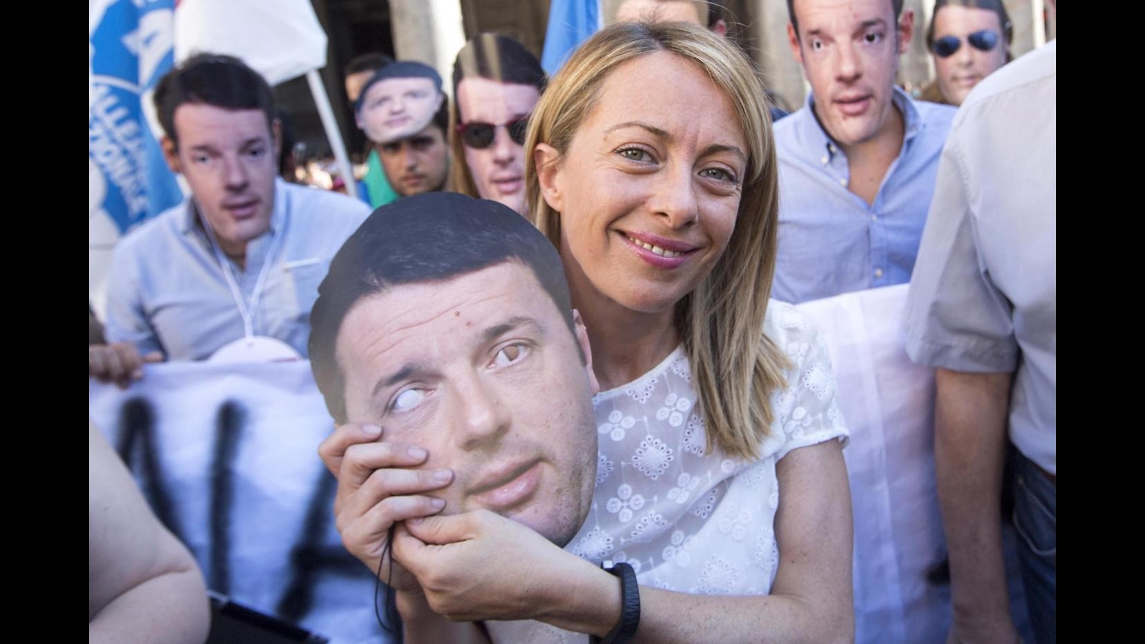 Riforme, Meloni a Renzi: Continua così e cittadini non voteranno più