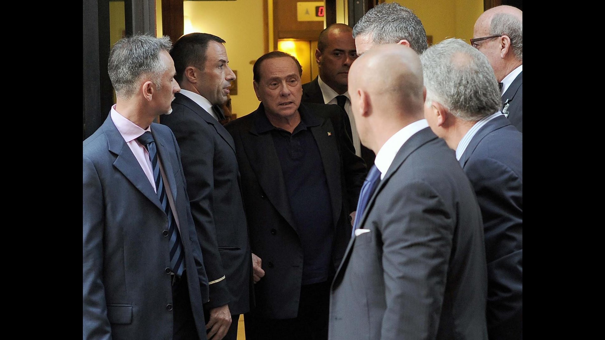Riforme, Berlusconi pronto ad andare in aiuto a Renzi e apre su Italicum