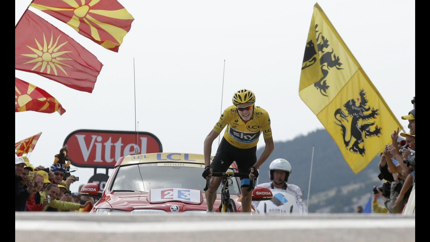 Tour de France, Froome si difende: Non sono un imbroglione. Contador: Mi fido di lui