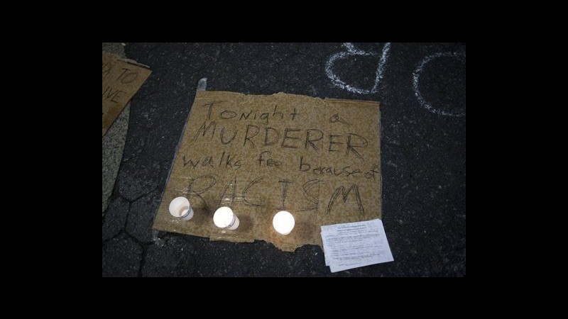 Governo Usa valuta procedimento federale per omicidio Trayvon Martin