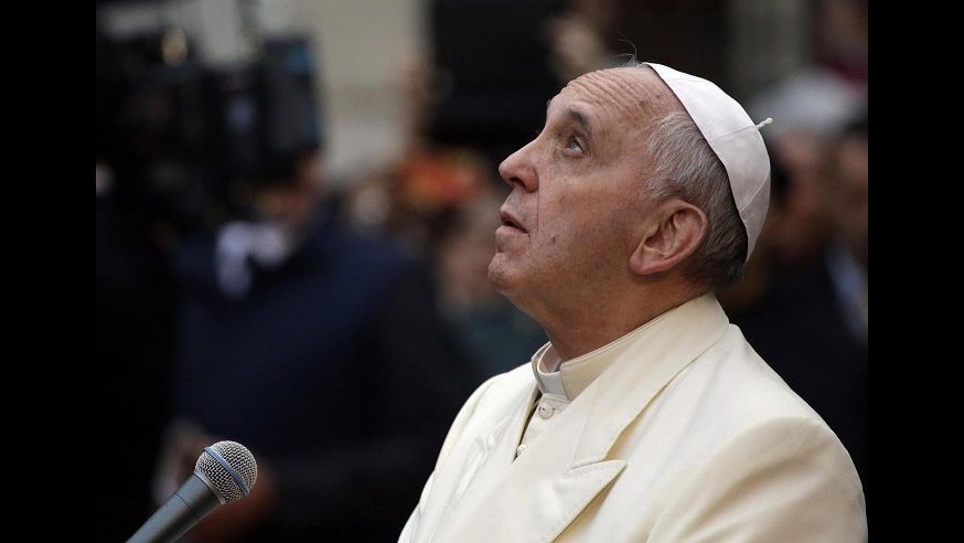 Papa Francesco chiama familiari James Foley