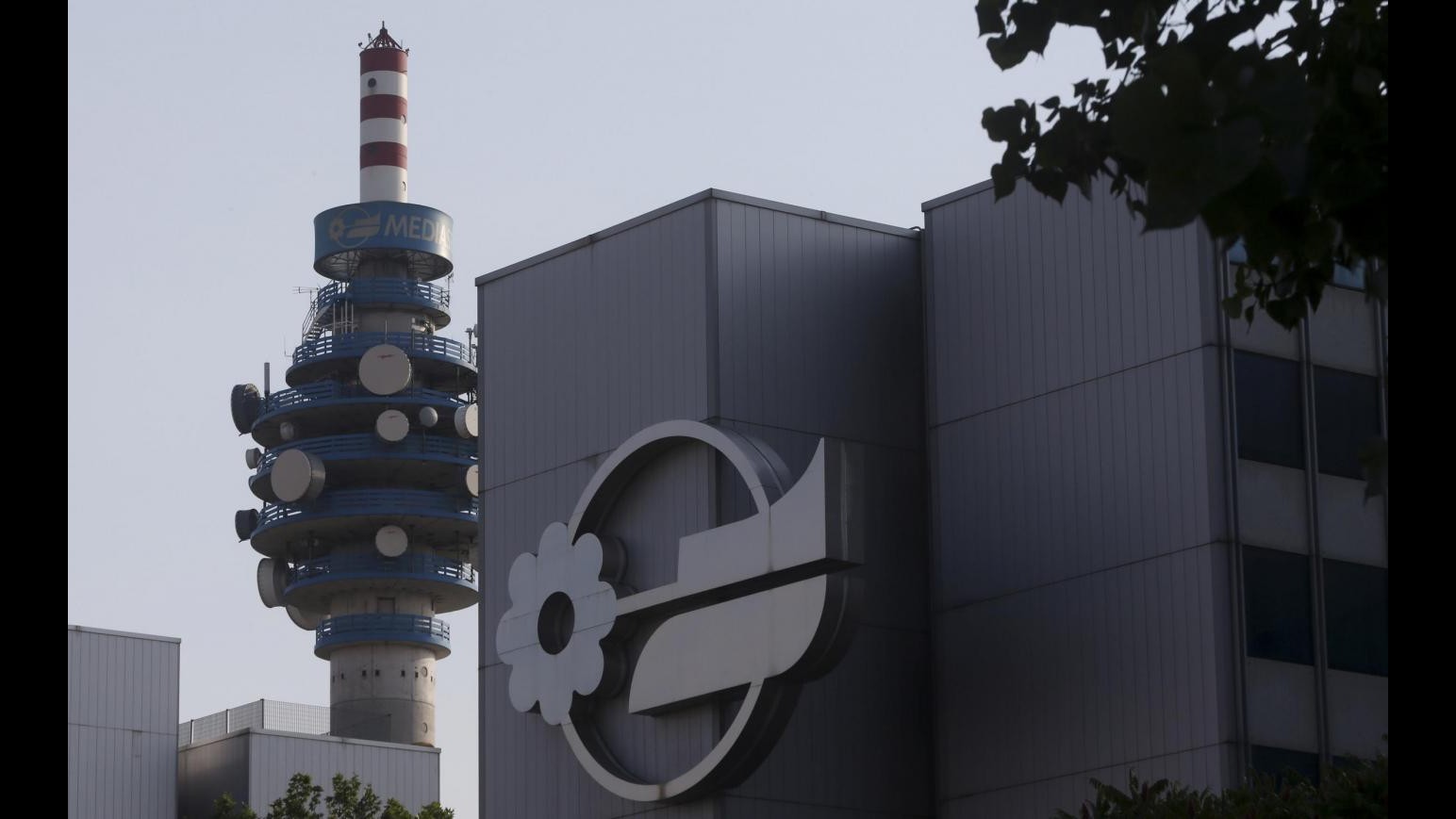 Mediaset: Abbiamo tutti i titoli per trasmettere