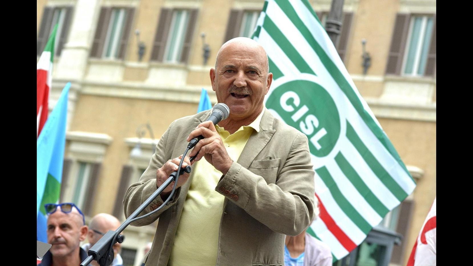 Angeletti (Uil): Nostro sistema previdenziale non in equilibrio