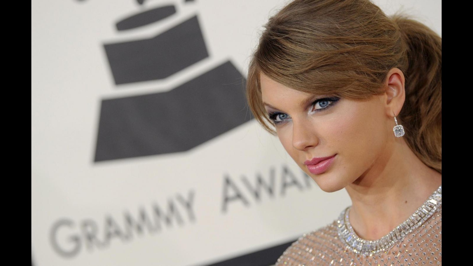 Anti-stress dei vip, Taylor Swift balla prima di grandi eventi per calmarsi