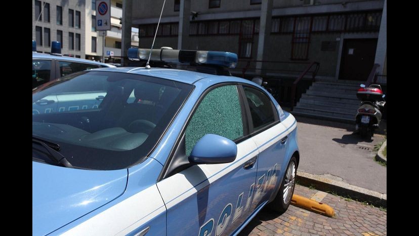 Torino, sparatoria di fronte a bar in corso Francia: un ferito grave