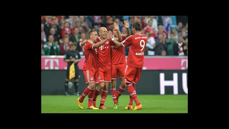 Calcio, Bundesliga: esordio con vittoria per il Bayern di Guardiola