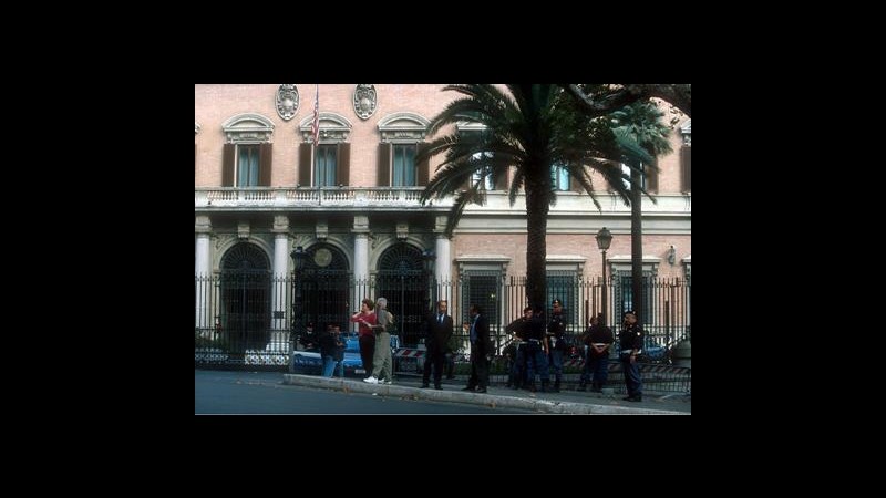 Terrorismo, intensificati a Roma controlli alle ambasciate Usa e Gb
