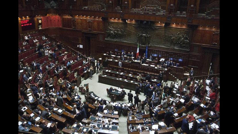 Camera: Approvato decreto Lavoro-Iva con 265 sì e 118 no