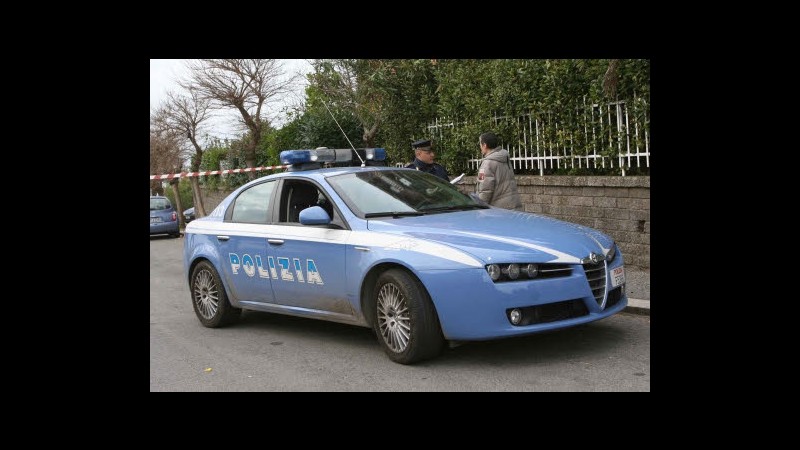 Genova, rapina con inseguimento: arrestato tentò di travolgere poliziotta