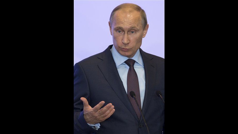 Ucraina, Putin: Russia non deve isolarsi dall’Occidente